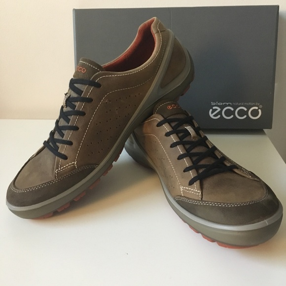 ecco biom men's grip urbaneering sneaker